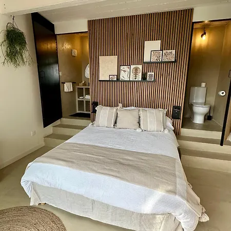 Du Canal Guest house